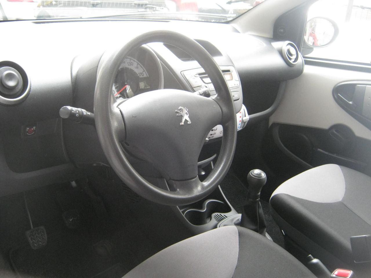 Peugeot 107 1.0 5pt 35000 KM AUTOEMILIA