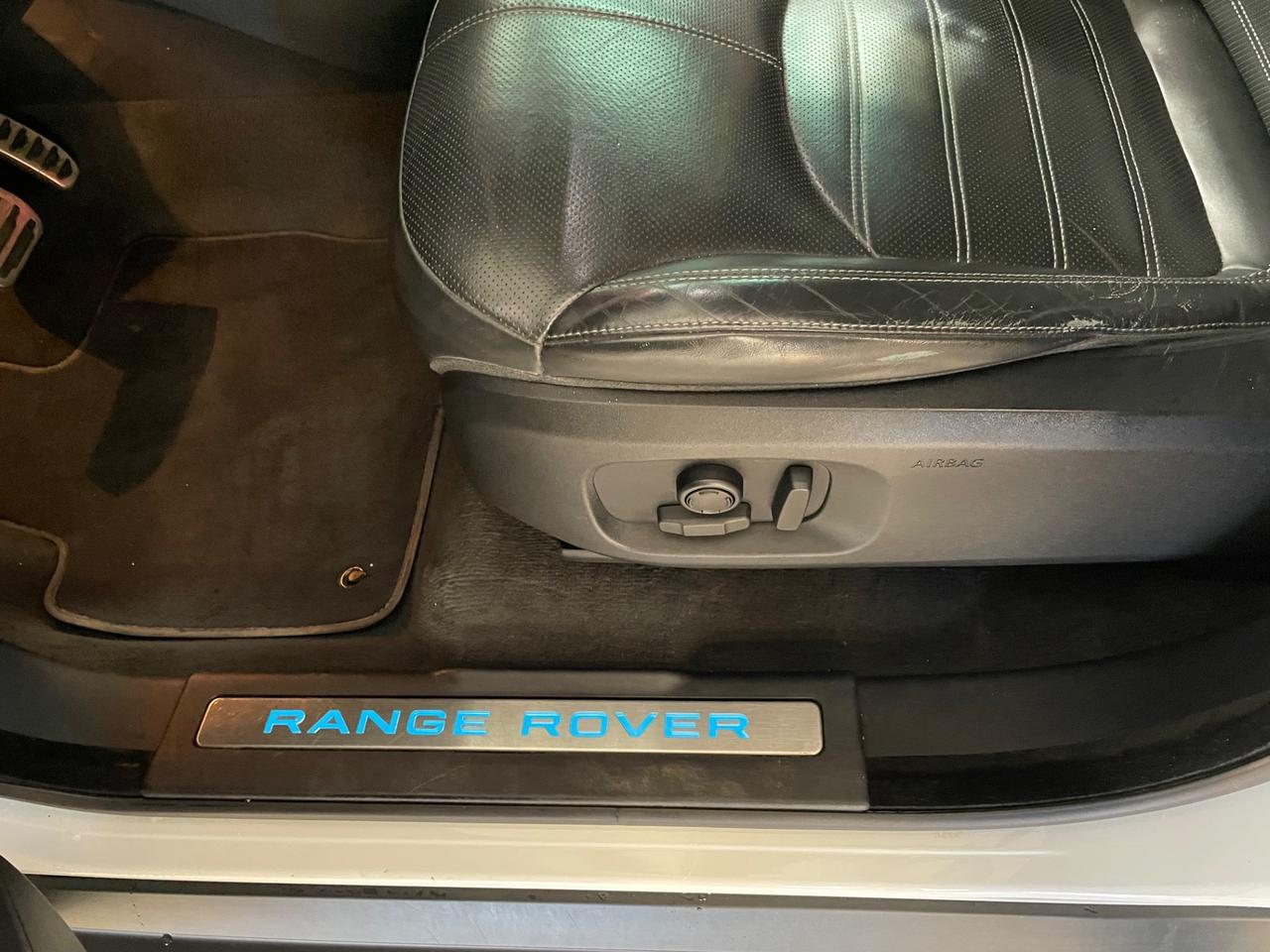 Land Rover Range Evoque 2.0 TD4 150 CV 5p. SE Dynamic