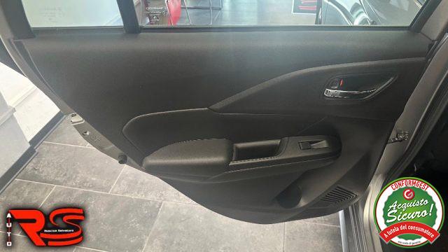 SUZUKI Swift 1.2 Hybrid Top