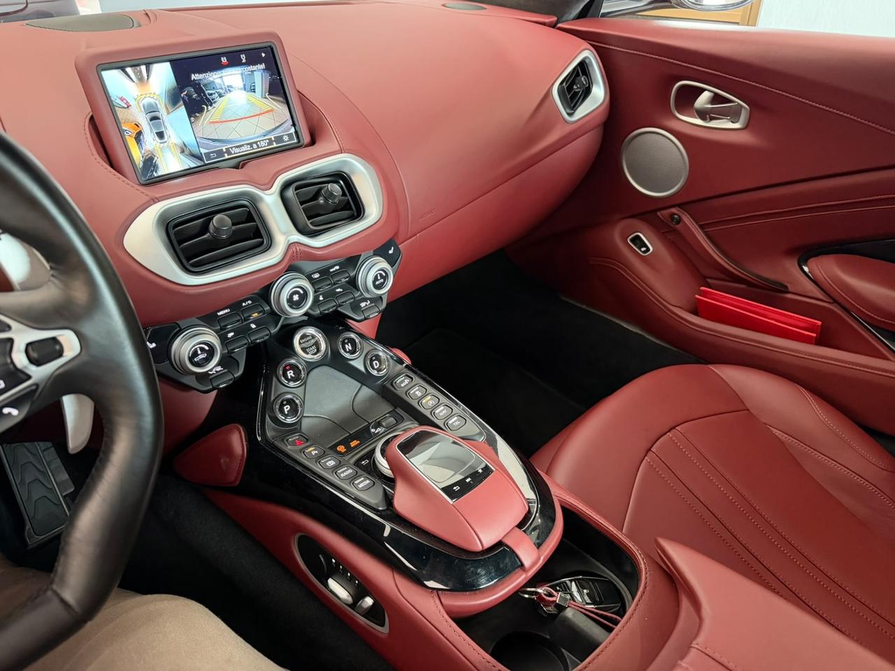 Aston Martin Vantage Coupé