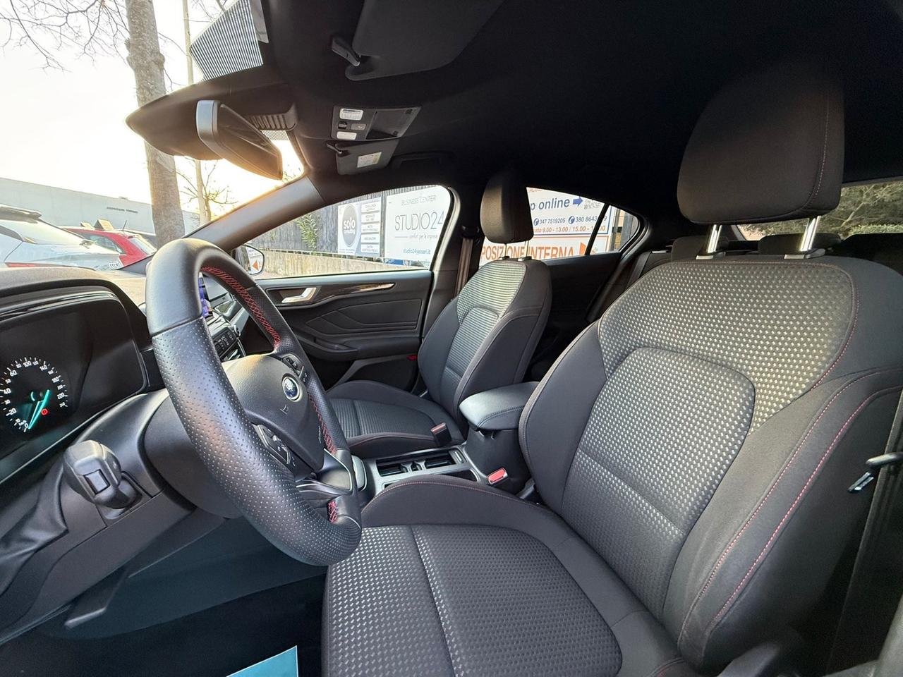 Ford Focus 1.0 HYBRID KM. 55.000! ST Line 125 CV 5p.