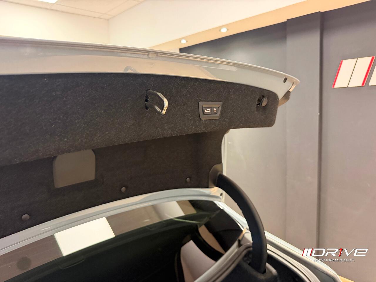 BMW Serie 3(G20/1-80/1) M3 Competition