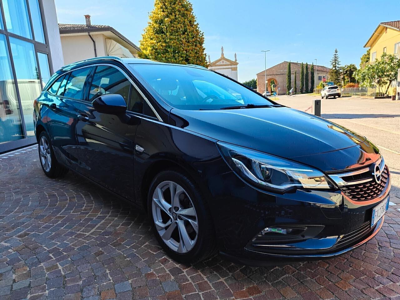 Opel Astra 1.4 Turbo 150CV S&S aut. Sports Tourer Innovation