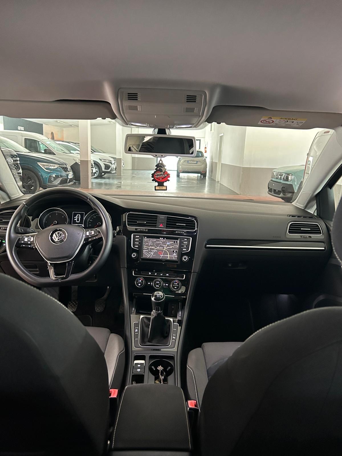 Volkswagen Golf 2.0 TDI 5p. Highline BlueMotion Technology