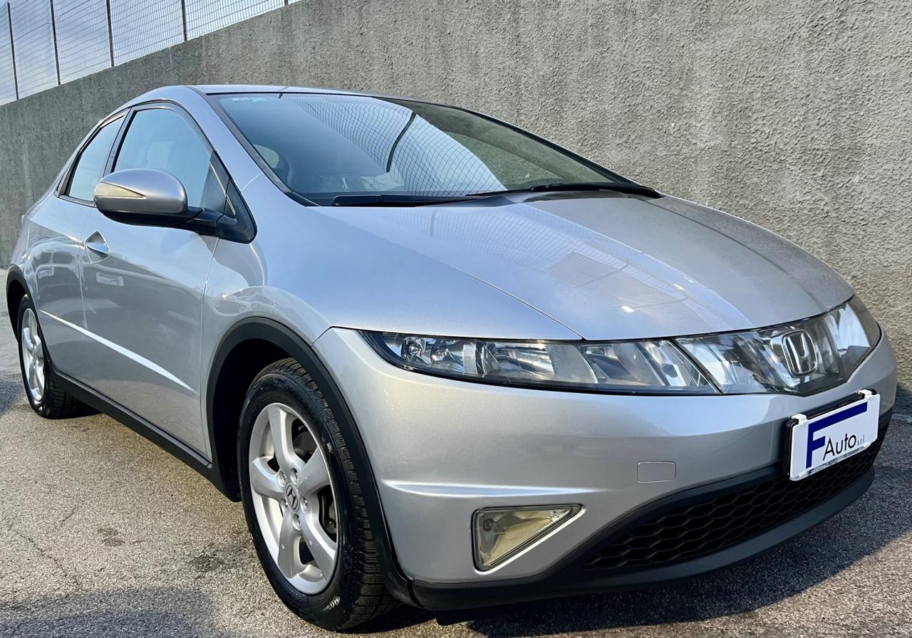 Honda Civic 1.4 i-DSi 5p.Sport,NEOPATENTATI,Climatronic,cerchi in lega,ecc.