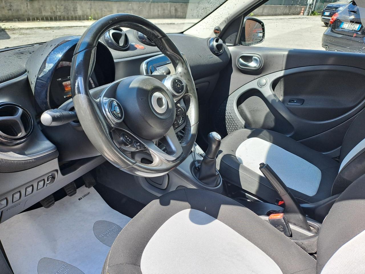 SMART FORFOUR 1.0 BENZINA *OK NEOPATENTATI* E6