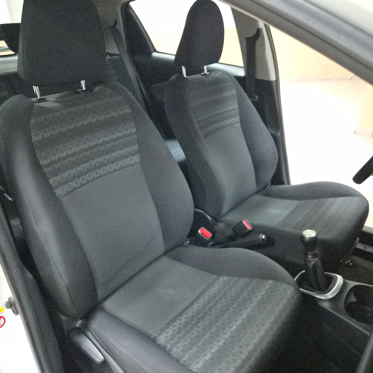 Toyota Yaris 1.0 5 porte Lounge