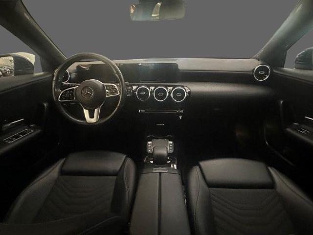 MERCEDES-BENZ A 180 d Automatic Business Extra