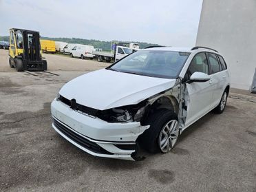 Volkswagen Golf Variant 1.6 TDI Business BMT - INCIDENTATA