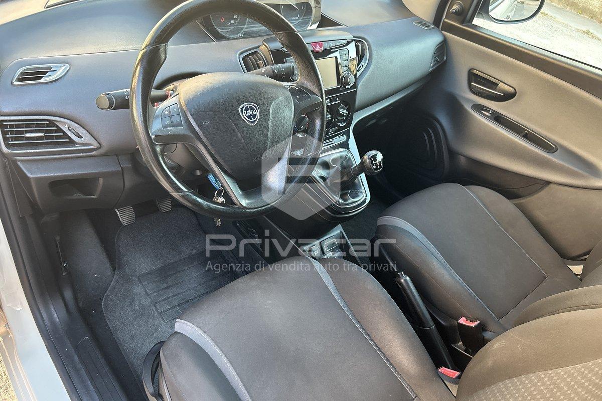 LANCIA Ypsilon 1.3 MJT 16V 95 CV 5 porte S&S Silver