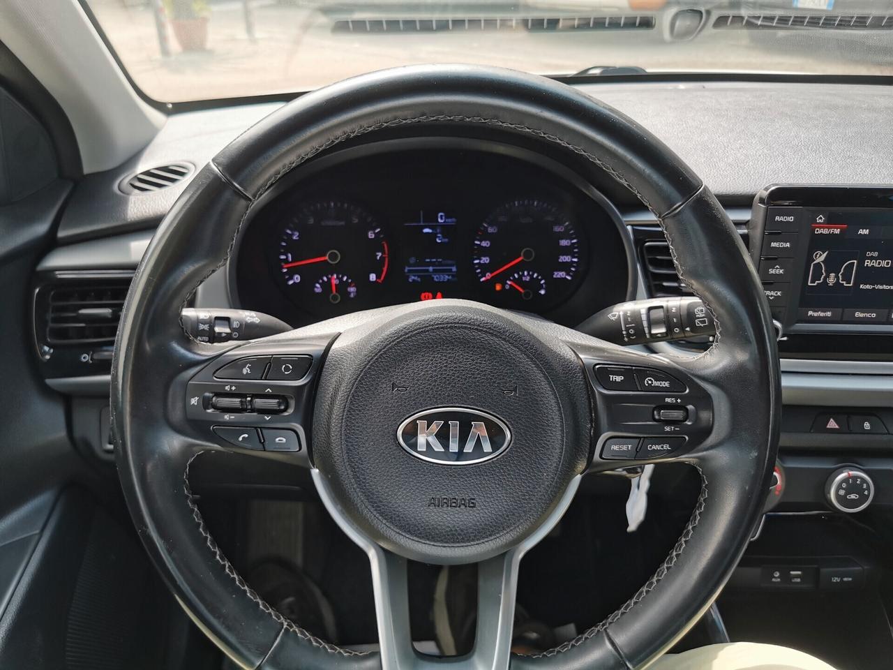 Kia Rio 1.2 MPi 85cv Evolution