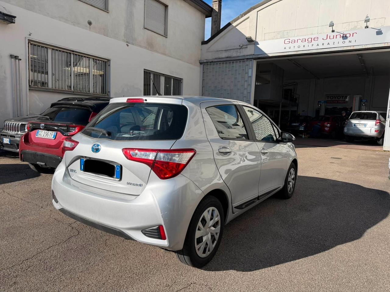 Toyota Yaris 1.5 Hybrid Active NEOPATENTATI