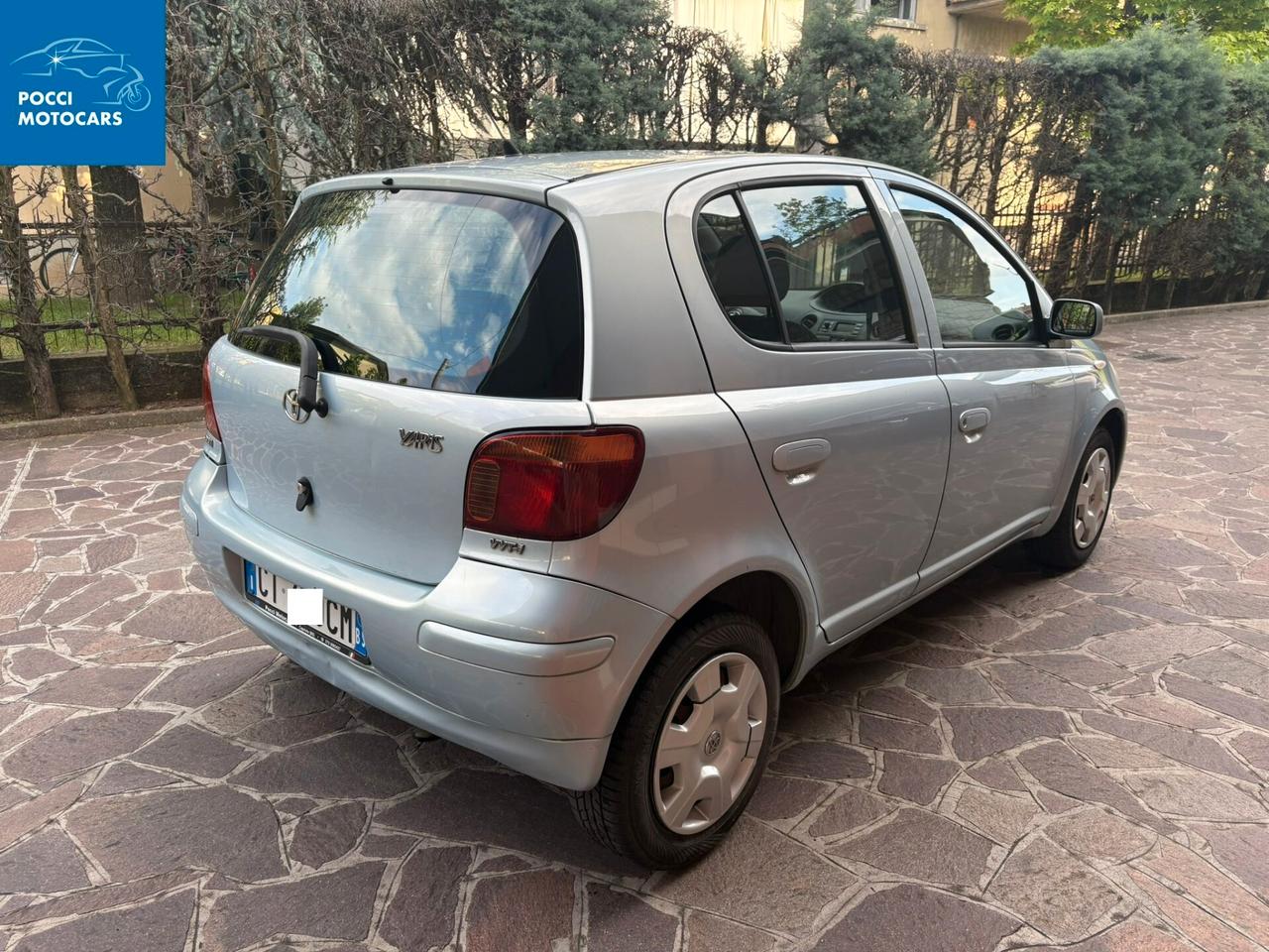 Toyota Yaris 1.0i 16V cat 5 porte Sol