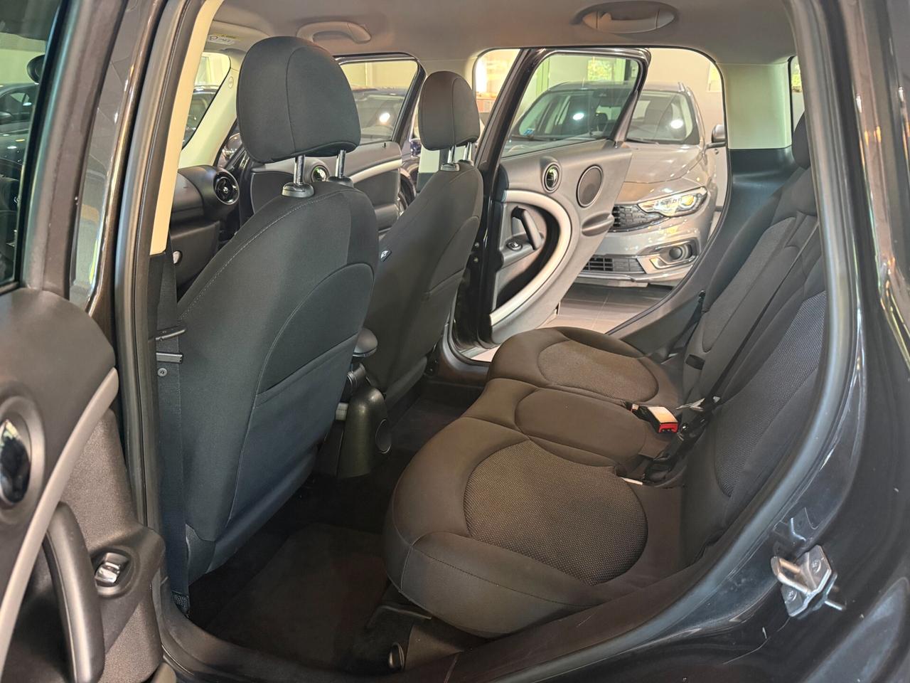 Mini Cooper D Countryman 1.6 Business 59.000 KM NEOPATENTATI !