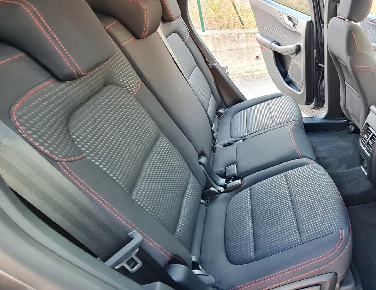 Ford Kuga 2.5 Full Hybrid 190 CV CVT 2WD ST-Line