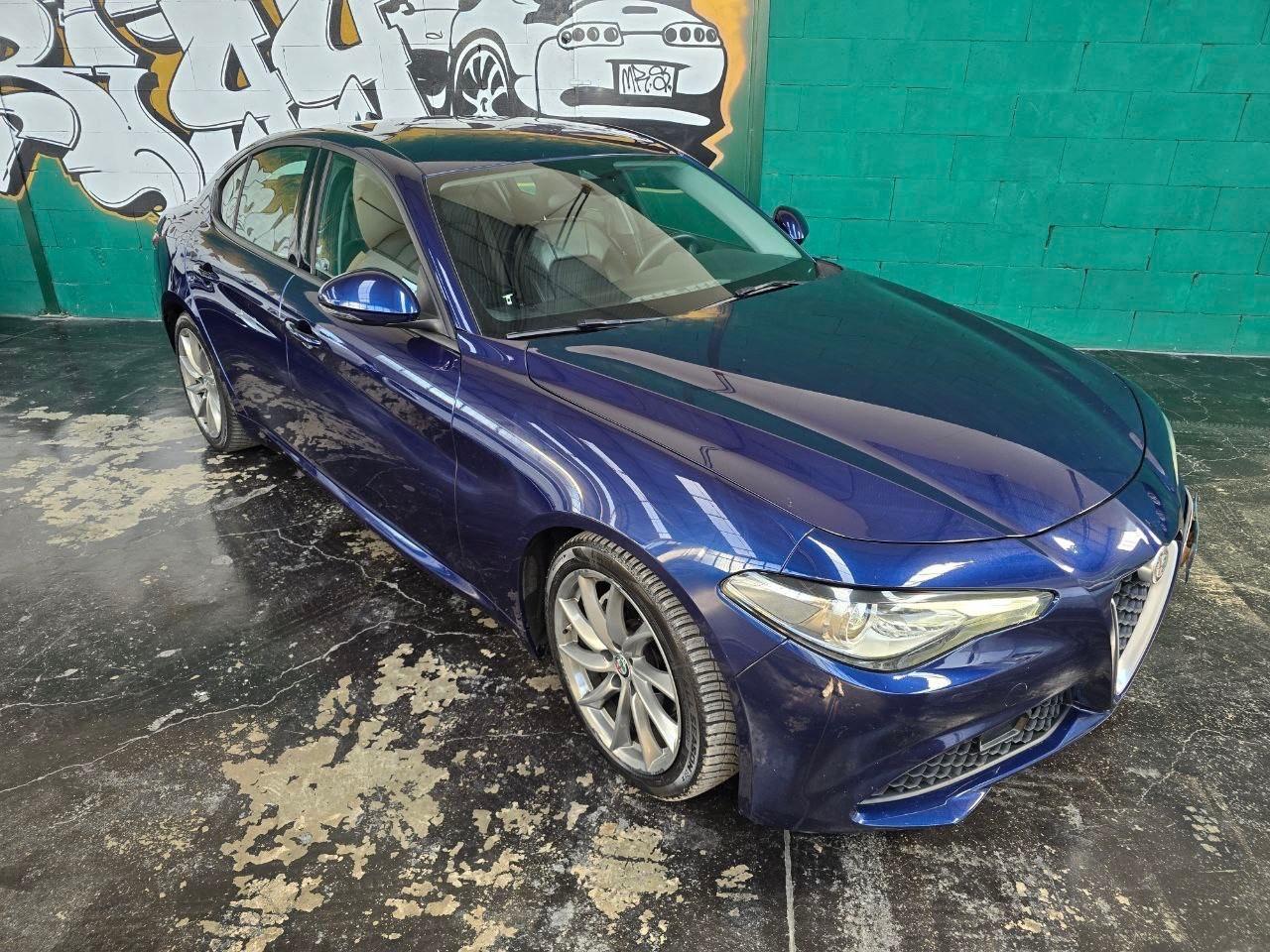 Alfa Romeo Giulia 2.2 TD 150cv AT8