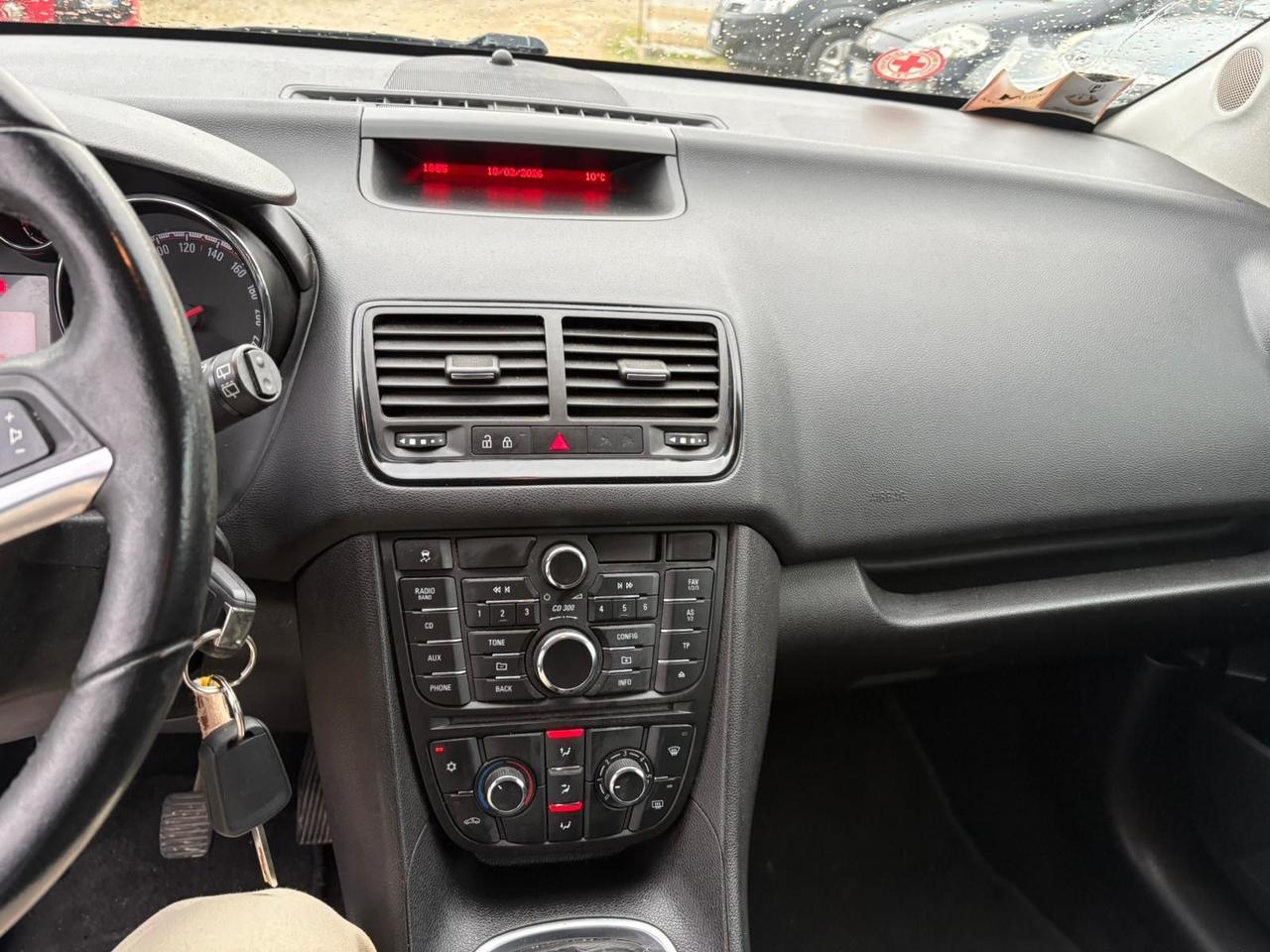 Opel Meriva 1.4 100CV Cosmo 2012 111.000 Km