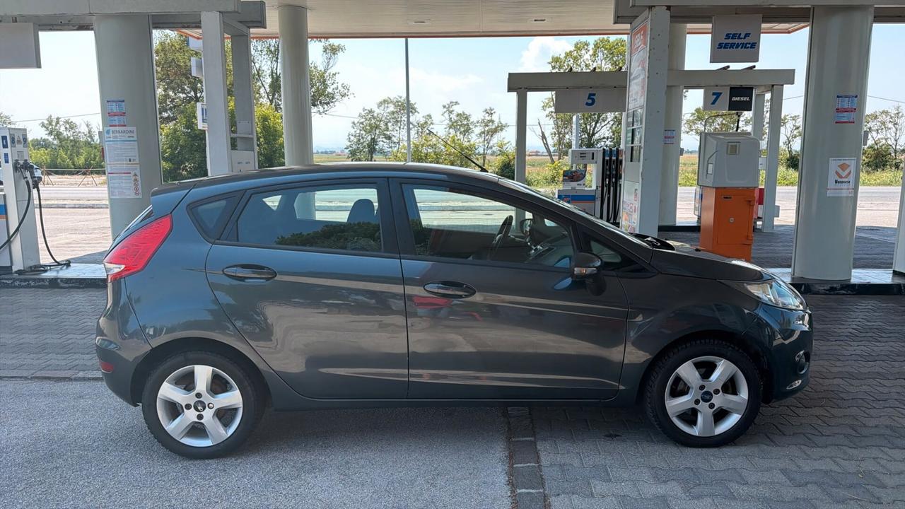 Ford Fiesta 1.2 82 CV 5 porte Titanium