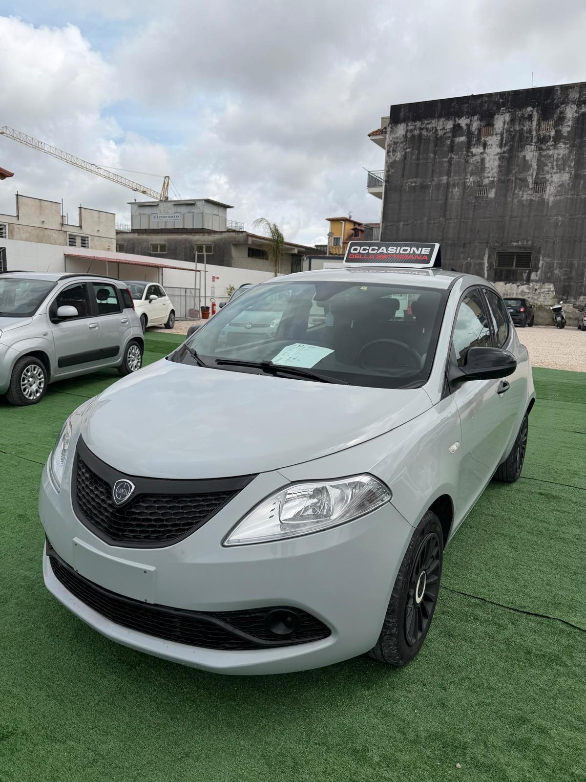Lancia Ypsilon 1.2 69 CV 5 porte GPL Ecochic Gold