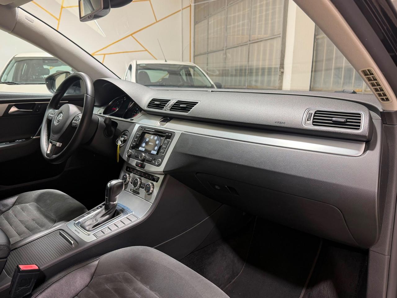 Volkswagen Passat Var. 2.0 TDI 4mot Highline Aut 4X4