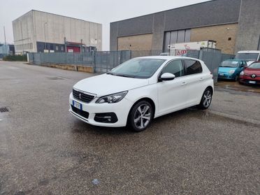 Peugeot 308 PureTech Turbo 130 S&S EAT8 Allure