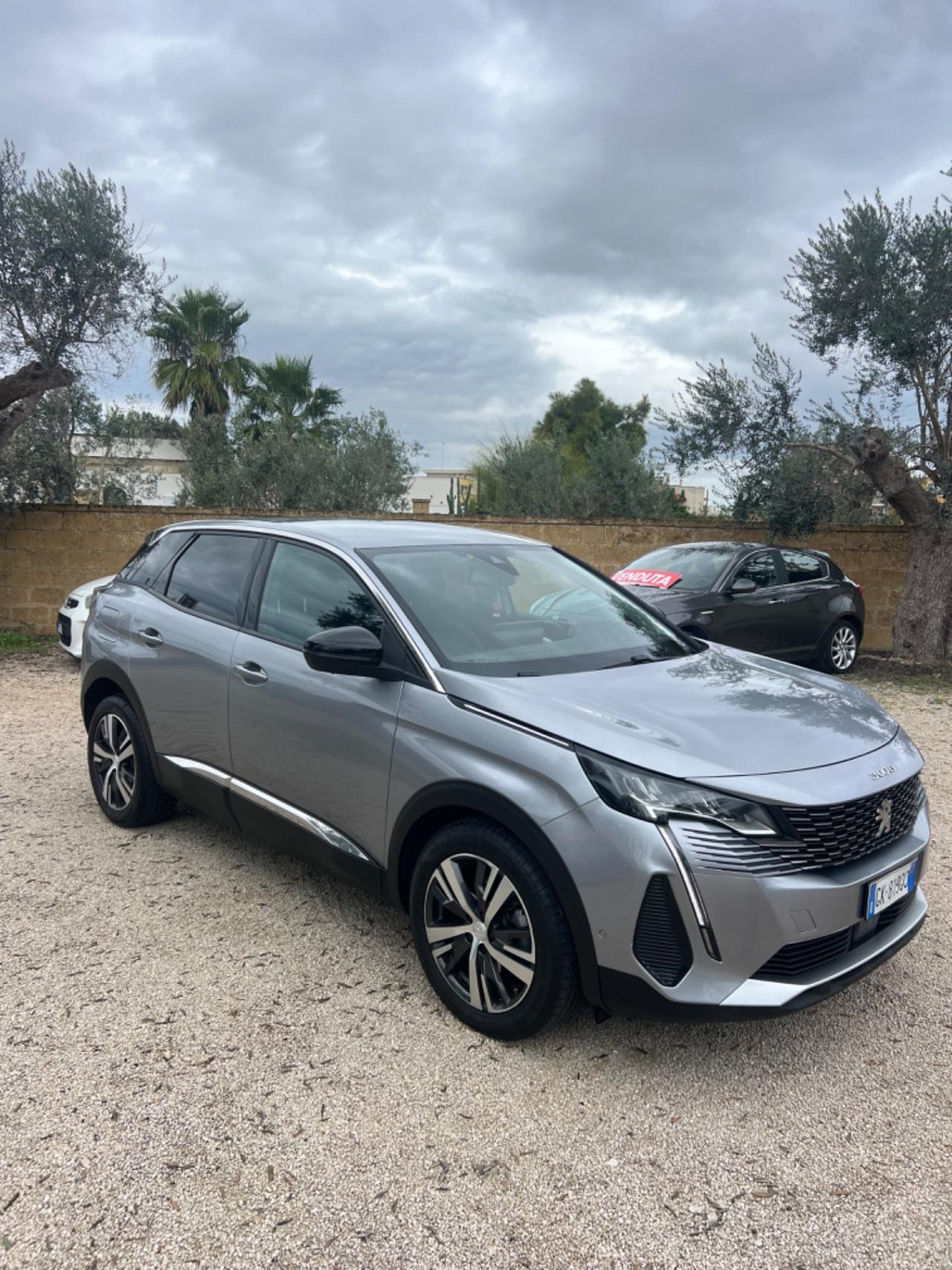 Peugeot 3008 BlueHDi 130 S&S Allure color titanio km 63000!!