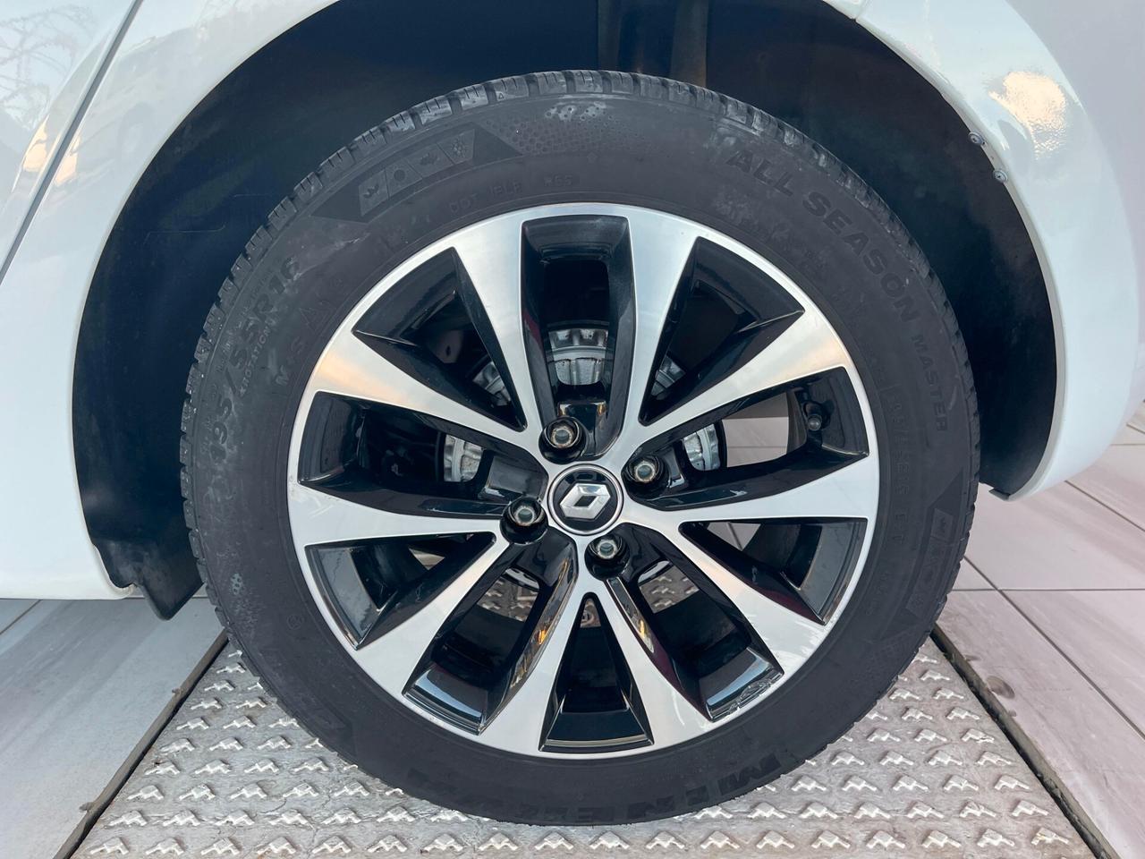 RENAULT Clio 5ª serie Clio TCe 100 CV GPL 5 po...