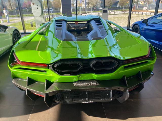 LAMBORGHINI Revuelto 6.5 V12 UFFICIALE ITALIA-SOLI 250KM