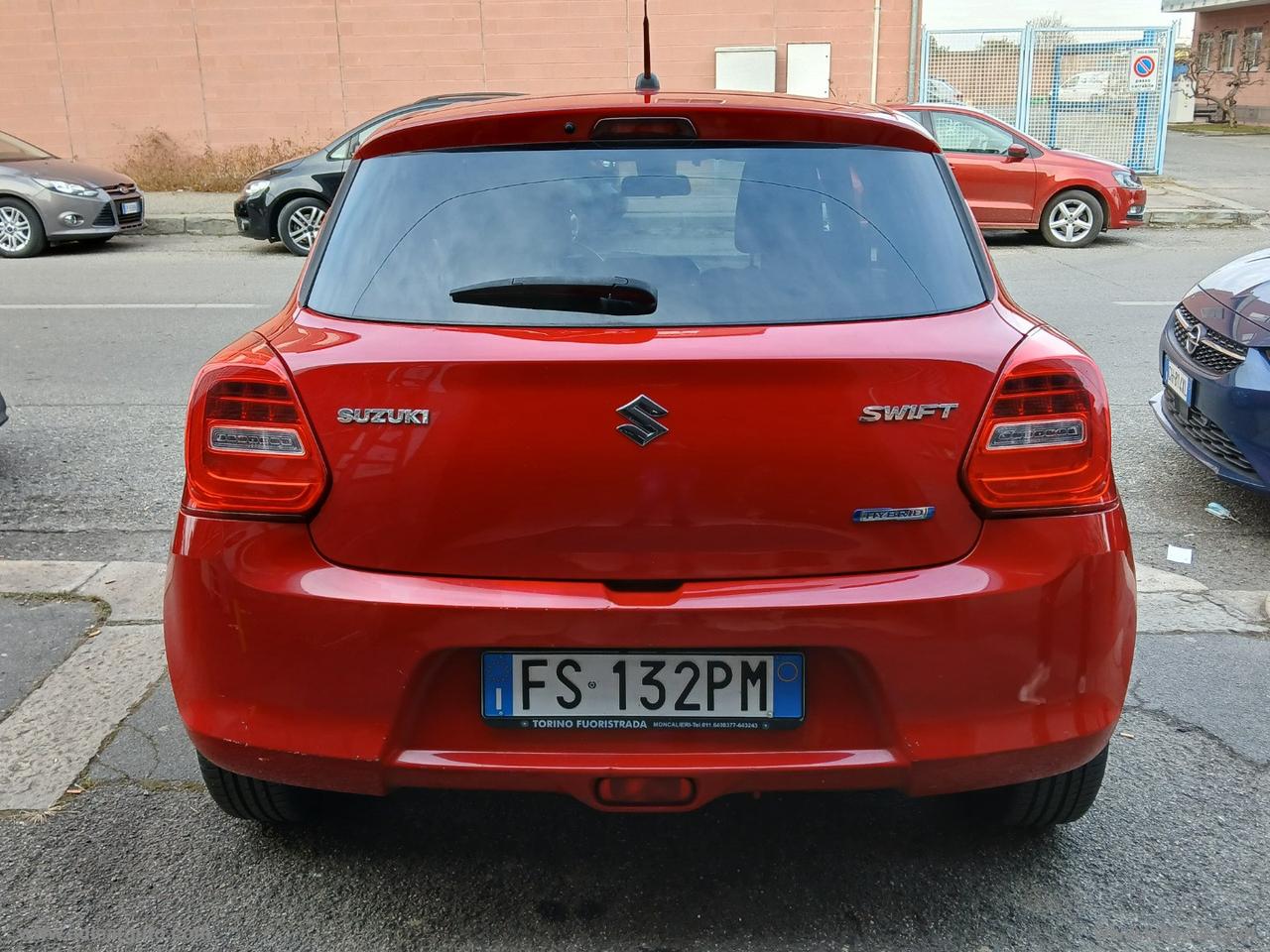 SUZUKI Swift 1.2 Hybrid Top