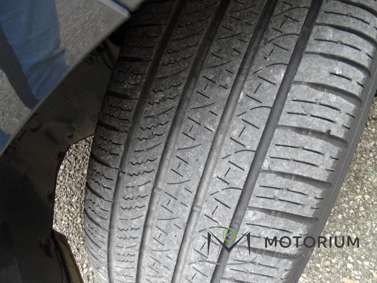 Land Rover Range Rover Evoque 2.0D I4 180 CV AWD Auto R-Dynamic SE