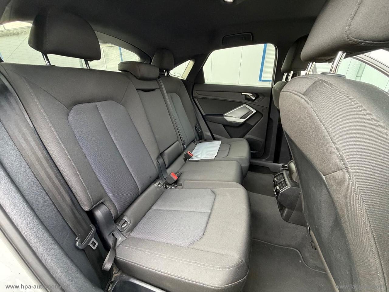 AUDI Q3 SPORTBACK 2.0TDI S-LINE BLACK EDITION