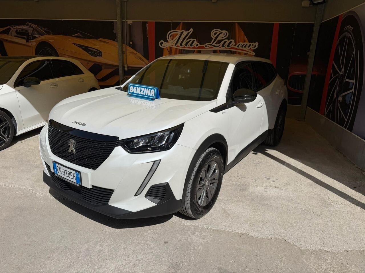 Peugeot 2008 1.2cc benzina 12 mesi garanzia-2023