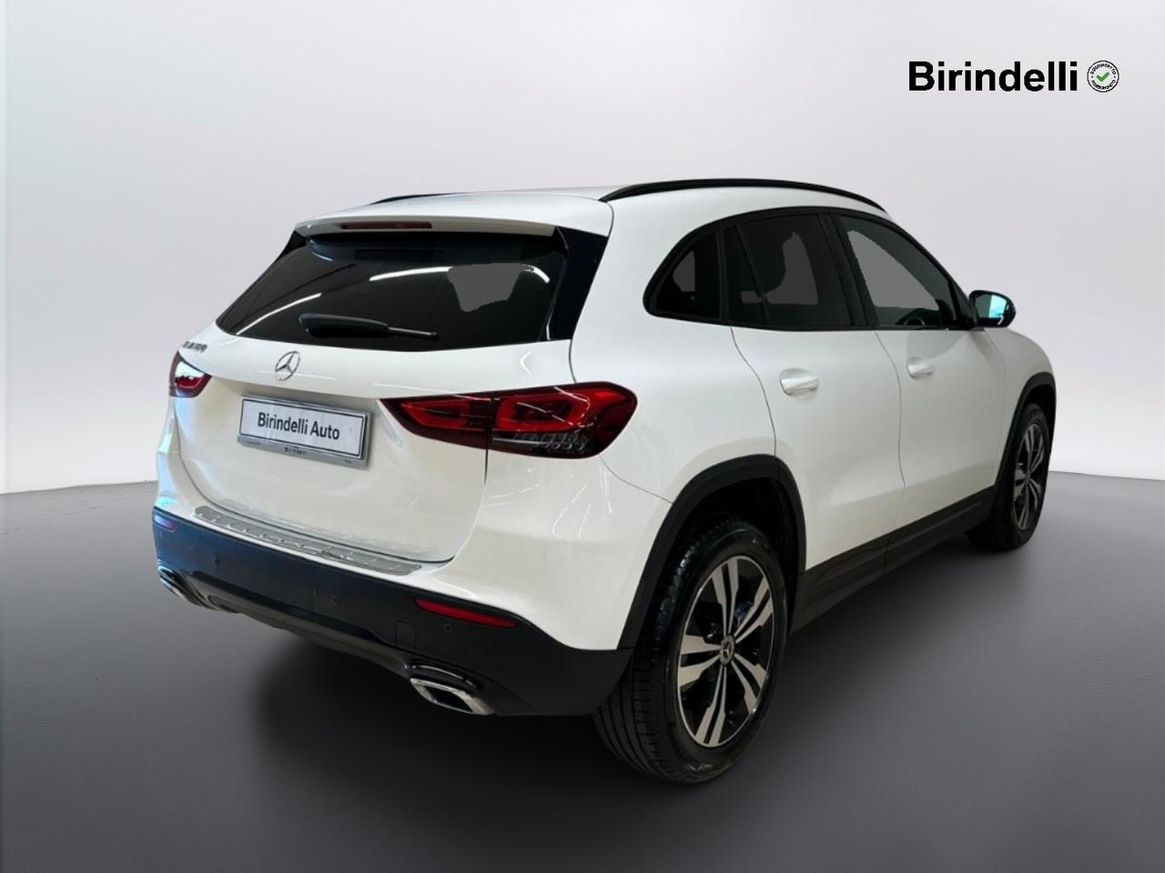 Mercedes-Benz GLA (H247) - GLA 180 Automatic Sport