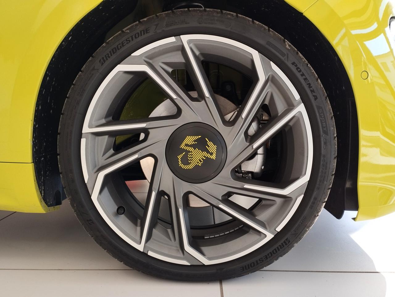 Abarth 500e Turismo