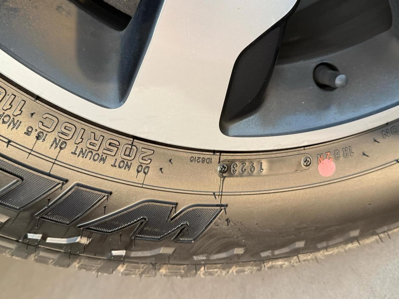 Mitsubishi L200 2.4 DI-D/154CV Club Cab Invite Plus