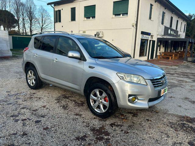 TOYOTA RAV 4 MY23 4X4 RAV4 2.2 D-4D 150 CV DPF Exclusive