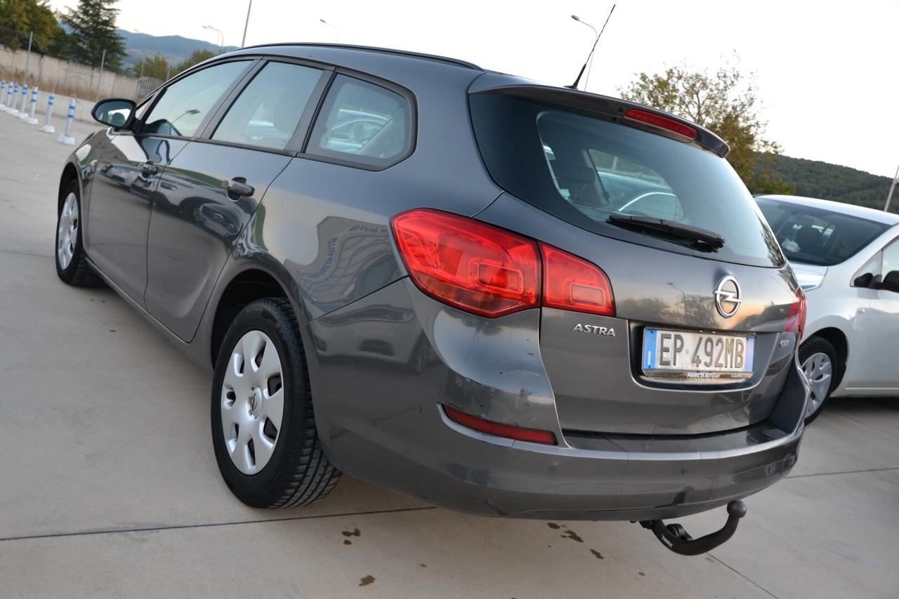 Opel Astra 1.7 CDTI 110CV Sports Tourer '12