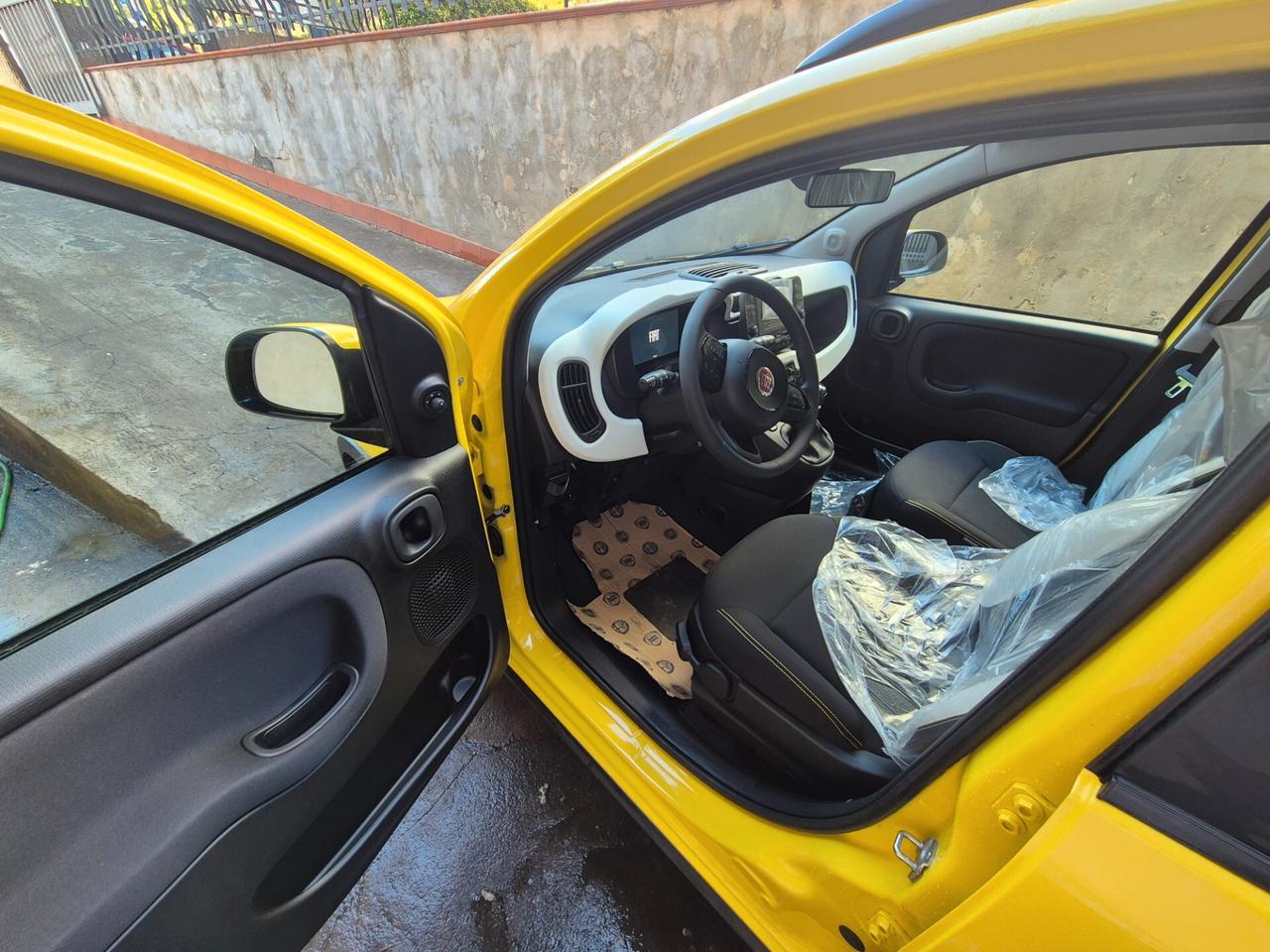 Fiat Panda 1.0 FireFly S&S Hybrid Pandina