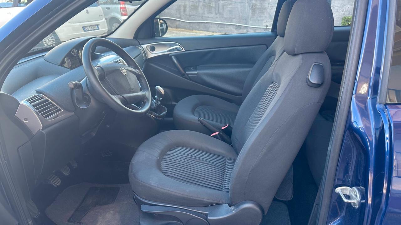 Lancia Ypsilon 1.2 New Oro