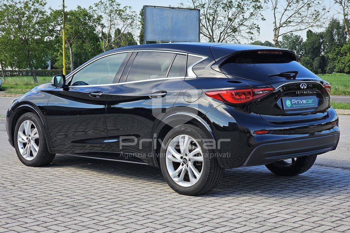 INFINITI Q30 1.5 diesel DCT Business Executive