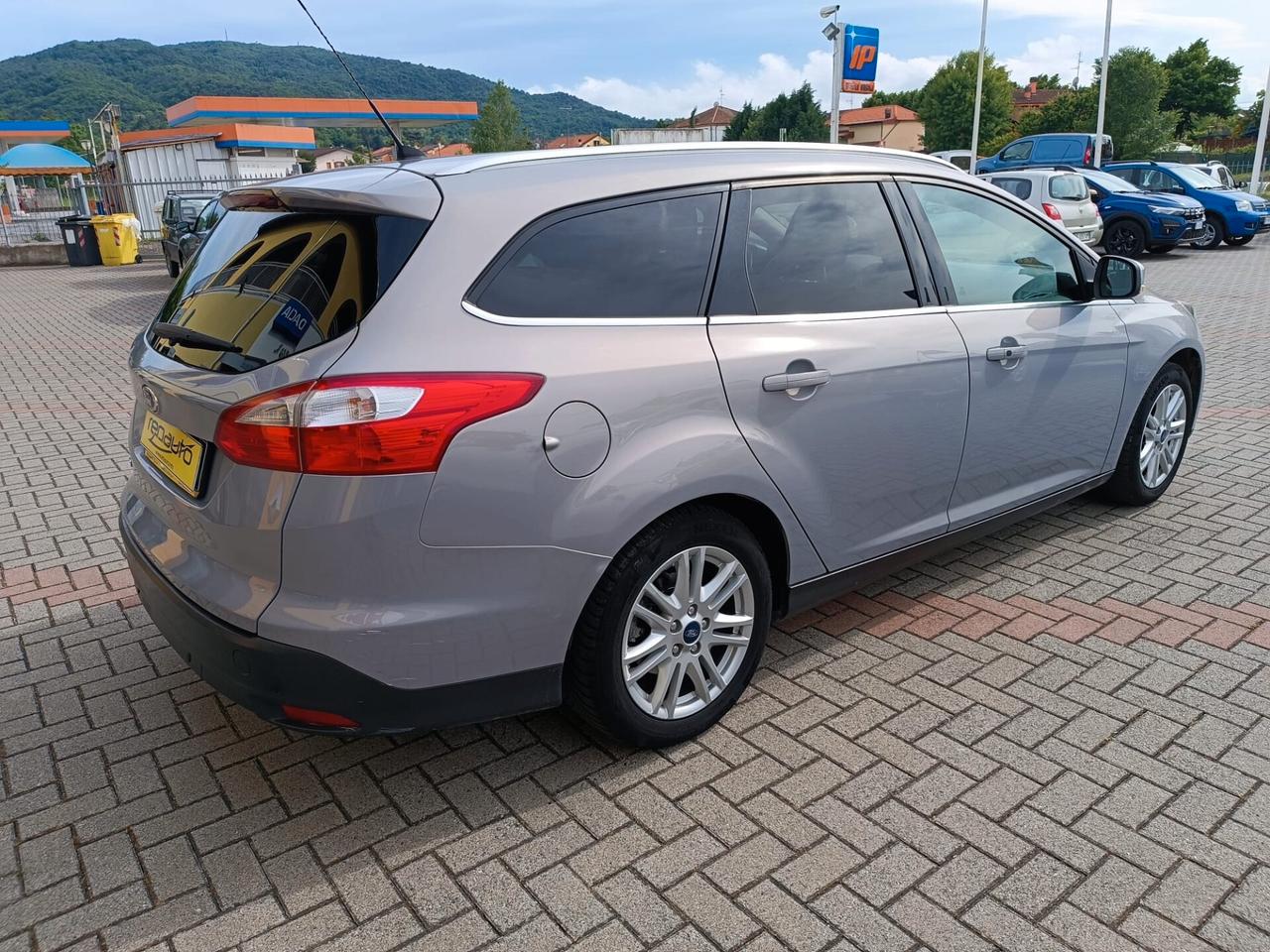 Ford Focus 1.6 120 CV GPL Titanium