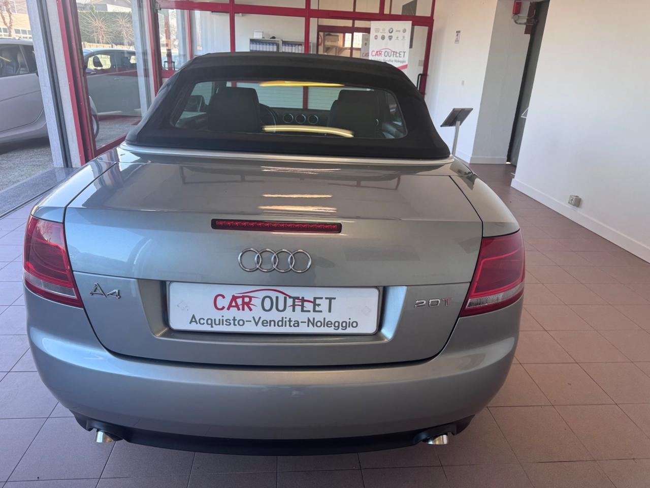 Audi A4 Cabriolet 2.0 TDI S-Line