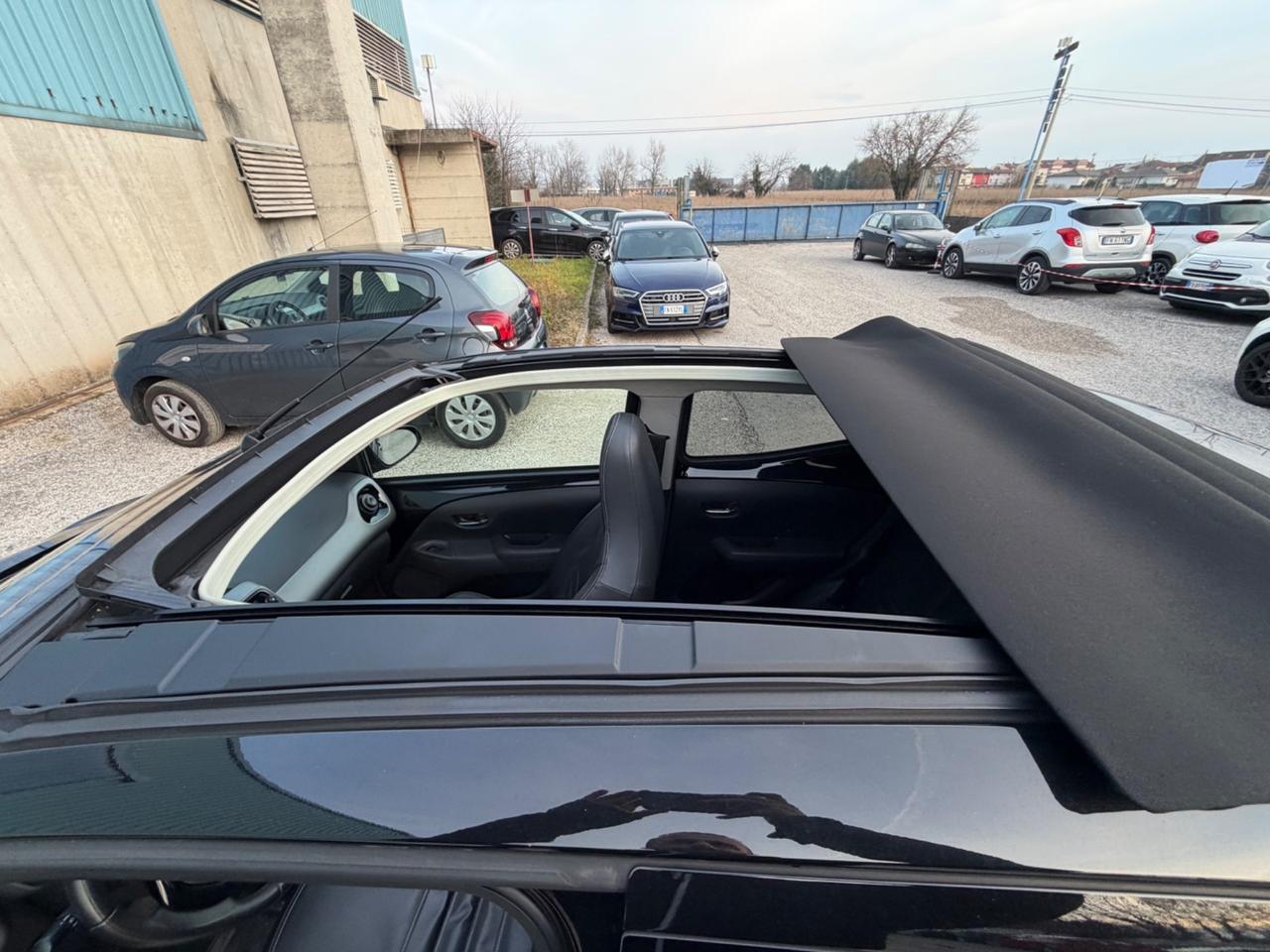 Toyota Aygo Connect 1.0 VVT-i 72 CV 5 porte x-cite