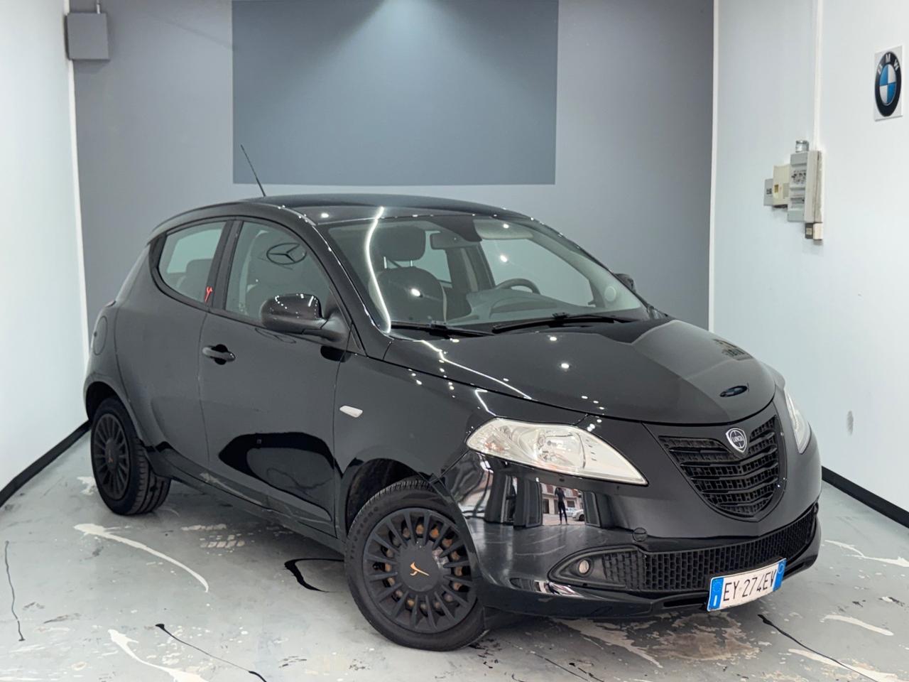 Lancia Ypsilon 1.2 69 CV 5 porte GPL Ecochic Gold