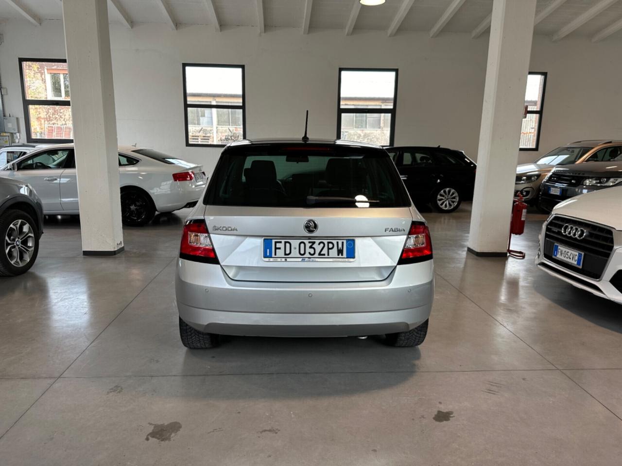 Skoda Fabia 1.4 TDI 75 CV Twin Color Design Edition Argento