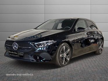 MERCEDES-BENZ A 180 d Automatic Progressive Advanced