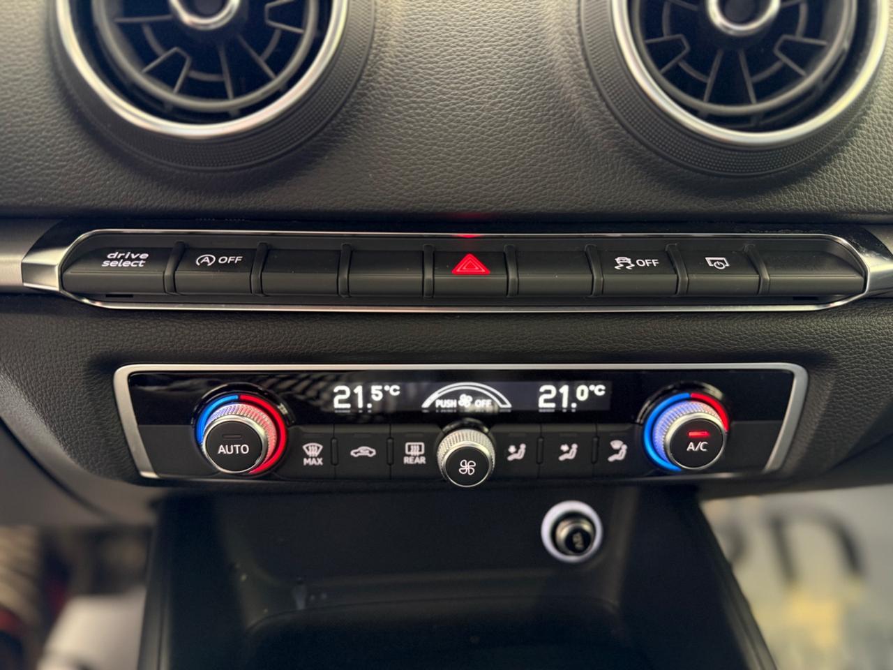 Audi A3 SPB 30 1.6 TDI S tronic Sport 116CV