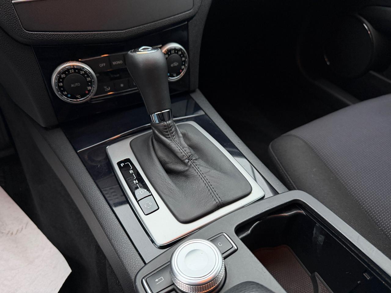 Mercedes-benz C 220 CDI BlueEFFICIENCY Executive