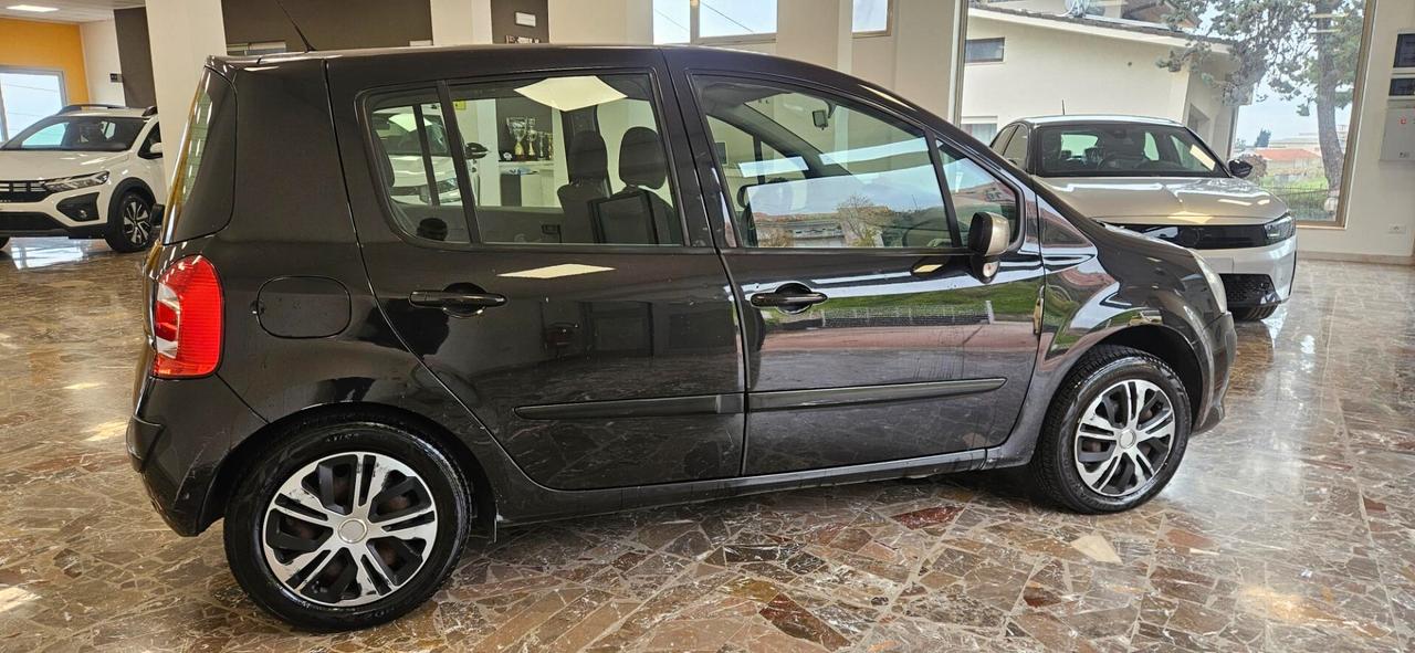 Renault Modus Grand 1.2 16V Live