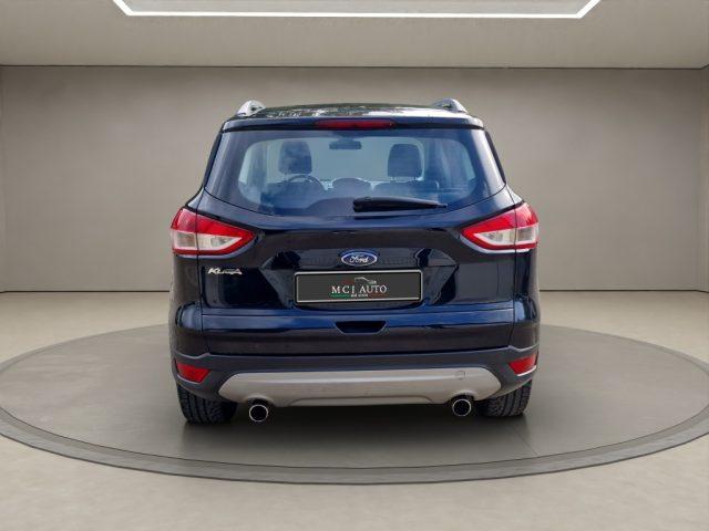 FORD Kuga 2.0 TDCI 140 CV 2WD Titanium